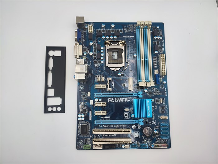 Gigabyte ga b75 d3v lga 1155 S3-154