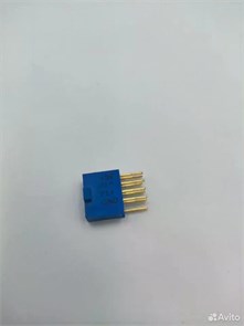 {{photo.Alt || photo.Description || 'Q connector front panel'}}