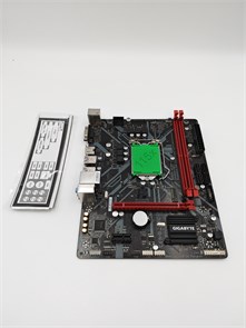{{photo.Alt || photo.Description || 'GIGABYTE B360M H'}}